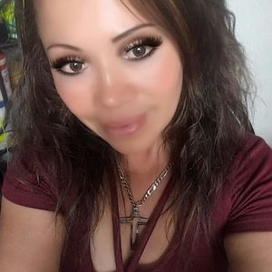 Meet your Posher, Edith